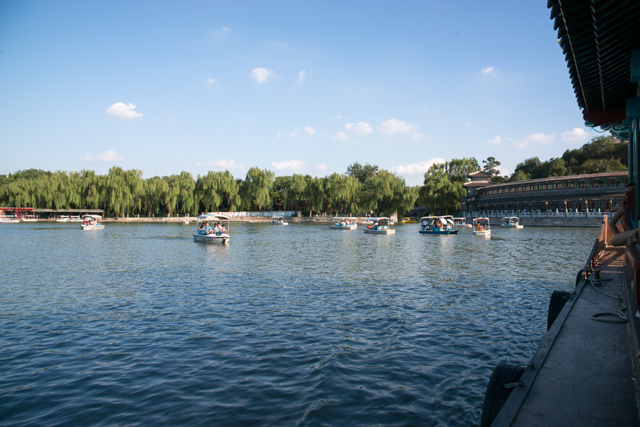 北京北海公园照片 北京北海公园照片