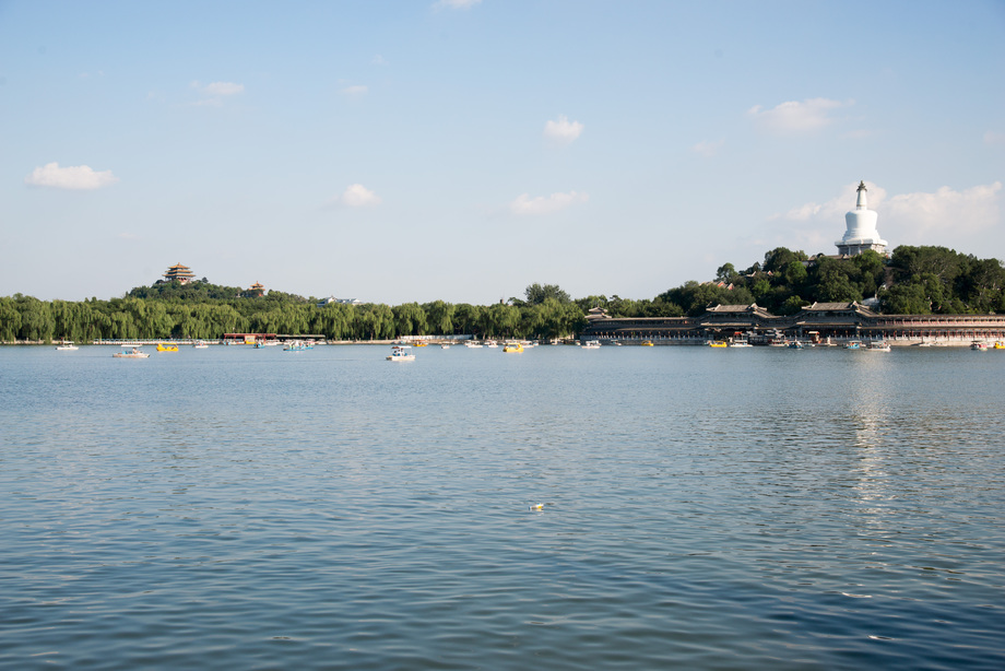 北京北海公园照片 北京北海公园照片