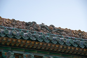 北海公园九龙