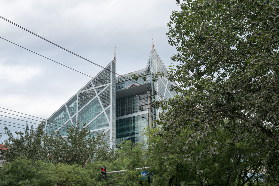 北京侨福芳草地大厦图片