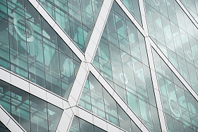 北京侨福芳草地大厦