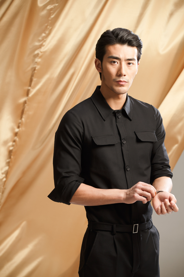 时尚青年男人照片 时尚青年男人照片