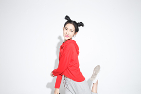 可爱的青年女人