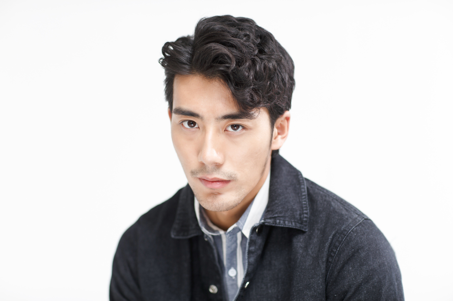 青年男人