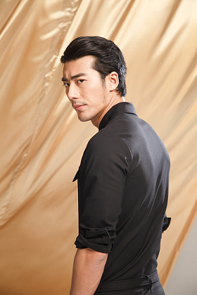 时尚青年男人照片