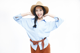 漂亮的青年女人照片