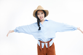 漂亮的青年女人