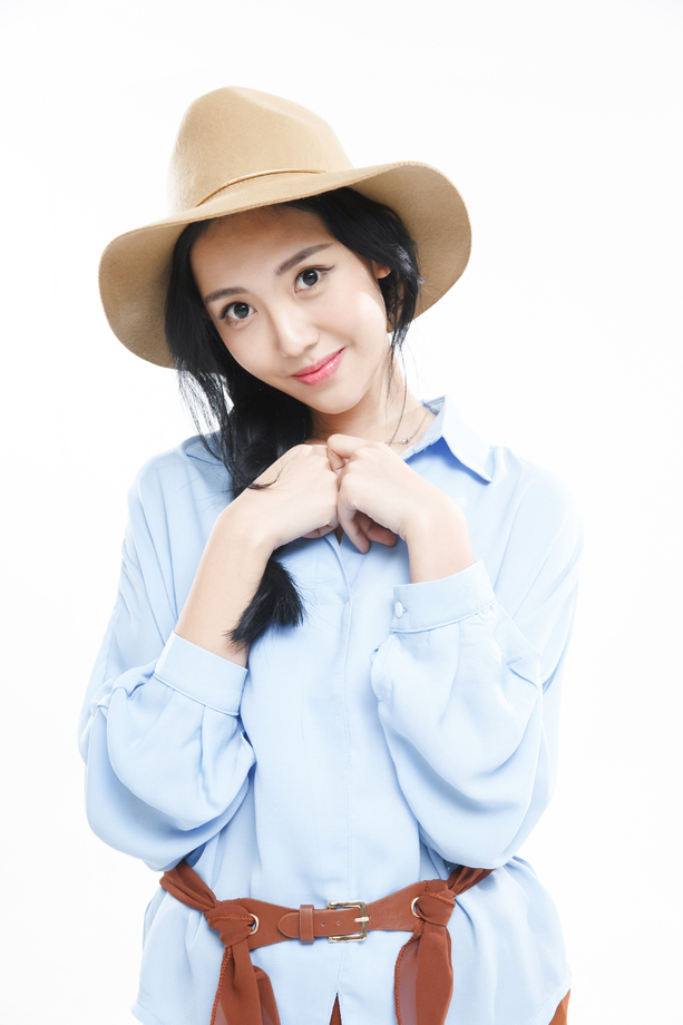 漂亮的青年女人 漂亮的青年女人