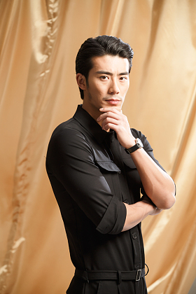 时尚青年男人图片