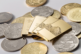 金条和银币照片