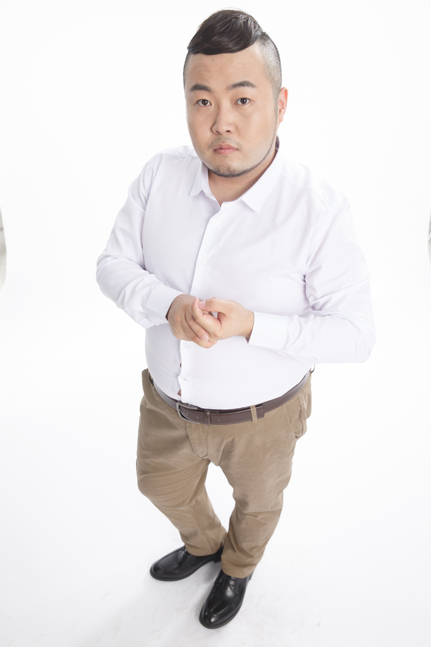 商务胖男人照片
