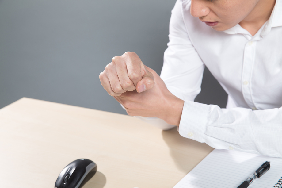 商务男白领手特写 商务男白领手特写