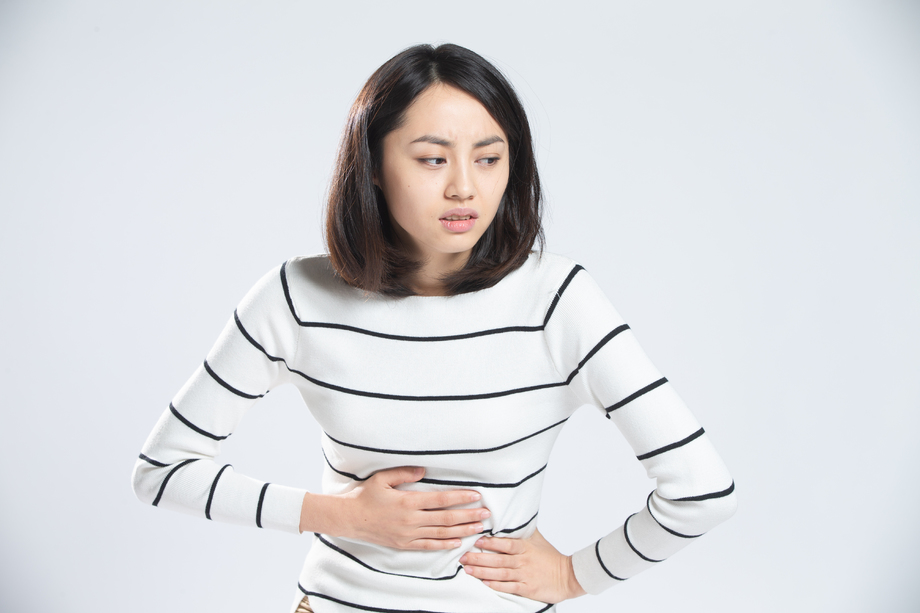 青年女人肚子疼图片 青年女人肚子疼图片