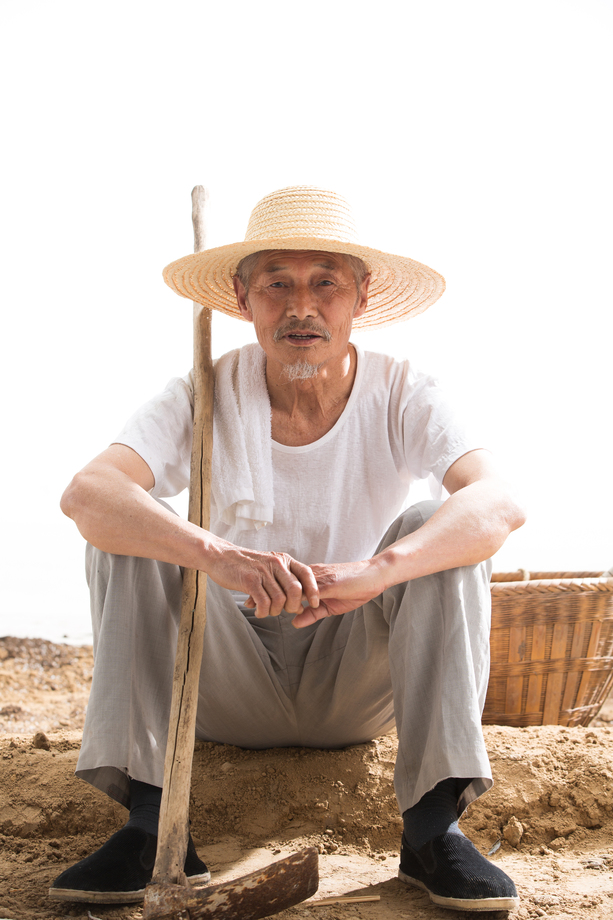 老年人农民肖像图片