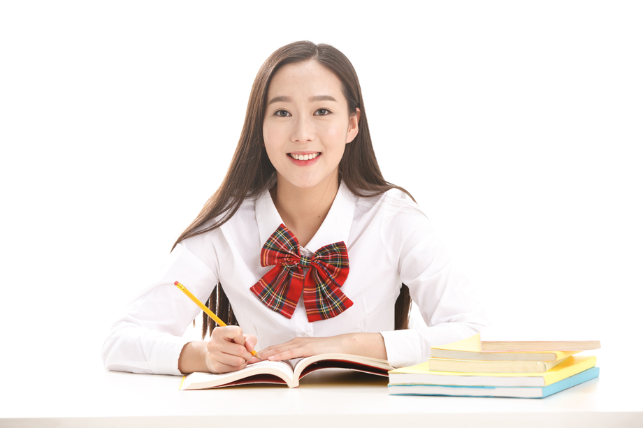 大学生上课图片
