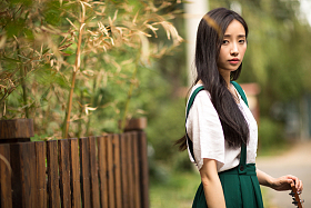 青年女人照片