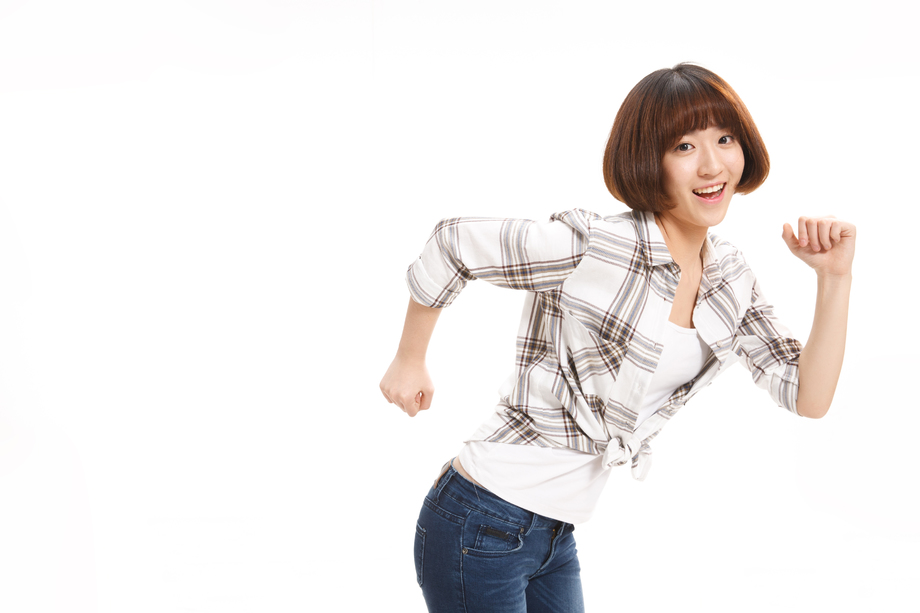 青春活力的青年女人照片