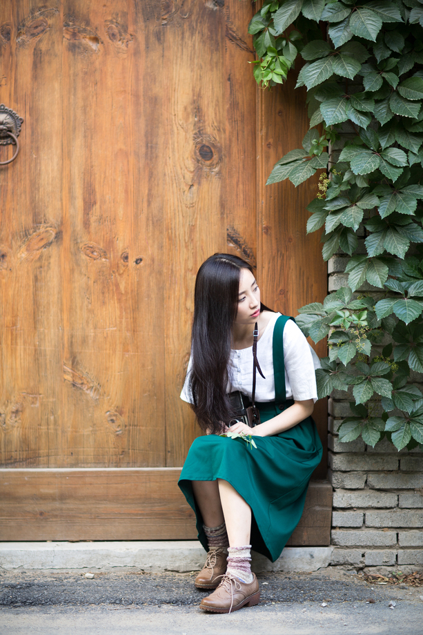 青年女人