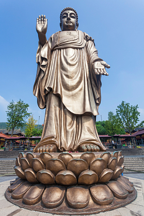 江苏省无锡灵山大佛