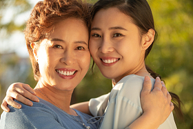 幸福母女图片