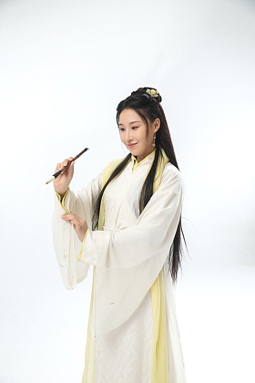 古装美女写字照片