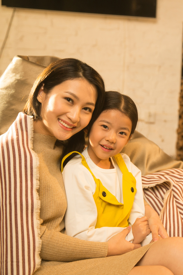 幸福母女图片