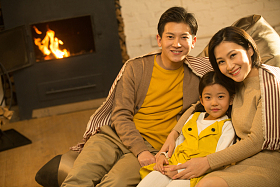 幸福的一家三口图片