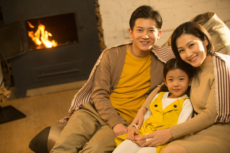 幸福的一家三口图片