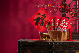 红包和金元宝照片