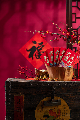 红包和金元宝照片