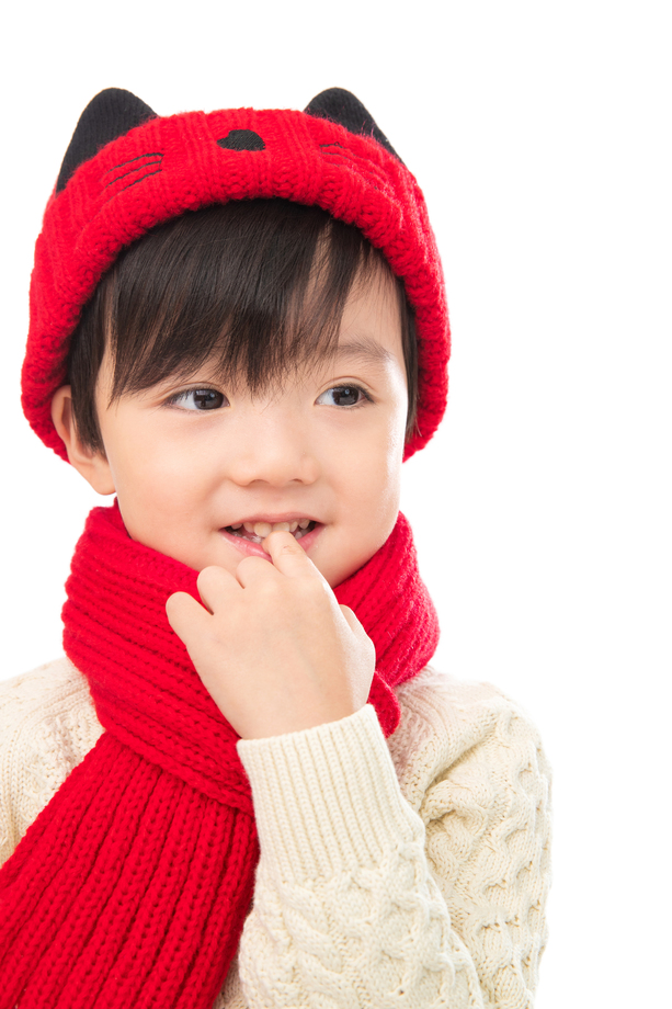 快乐玩耍的小男孩照片 快乐玩耍的小男孩照片