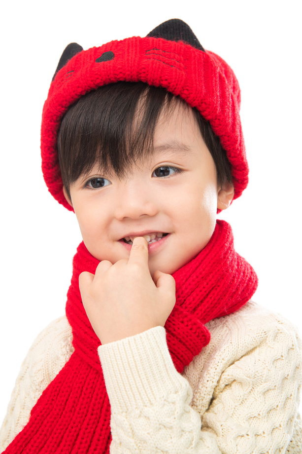 快乐玩耍的小男孩图片 快乐玩耍的小男孩图片