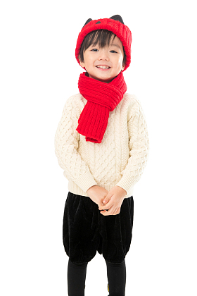 快乐玩耍的小男孩图片