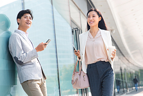 自信的商务人士