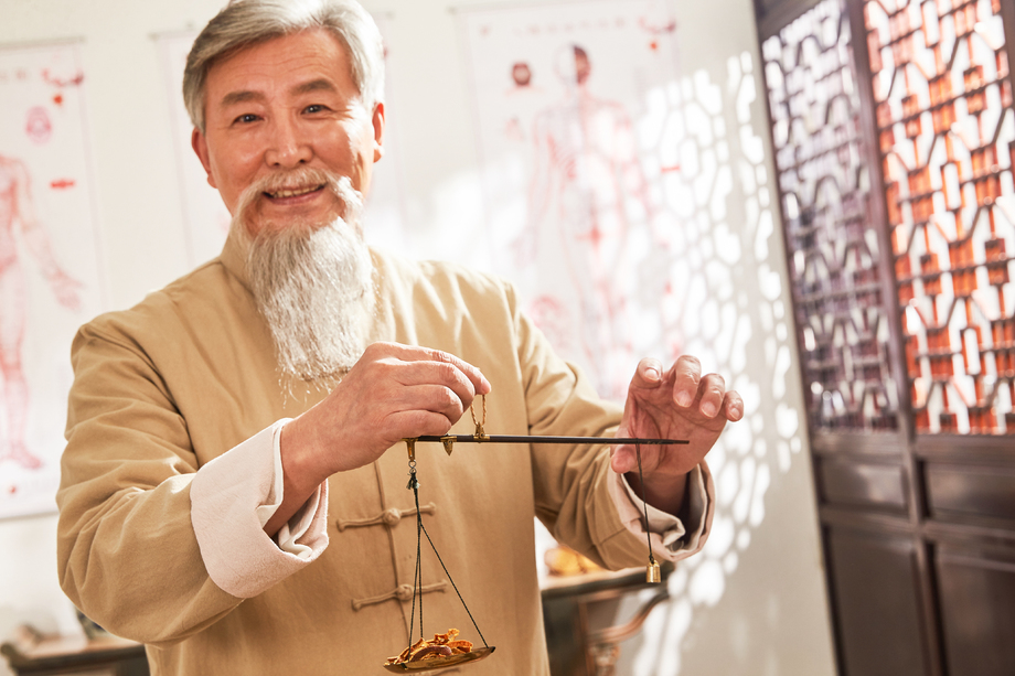 老中医称中药图片