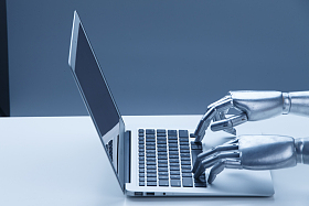 机械手与掌上电脑