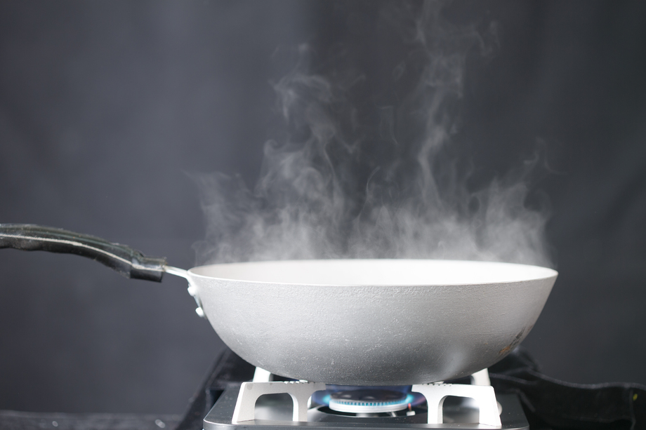 燃气灶和炒锅图片 燃气灶和炒锅图片