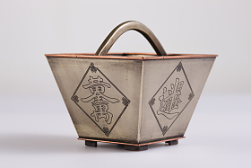 古代量器图片