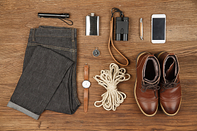 男性个人随身用品照片