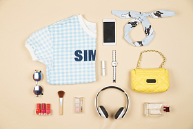 女性个人随身用品图片