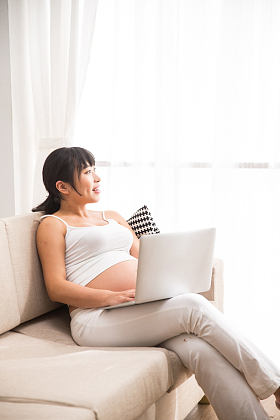 孕妇使用电脑