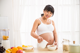 孕妇做饭
