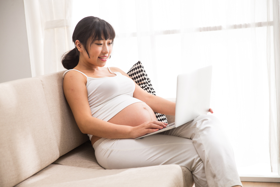 孕妇使用电脑 孕妇使用电脑