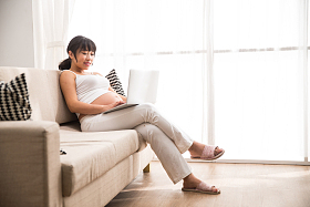 孕妇使用电脑