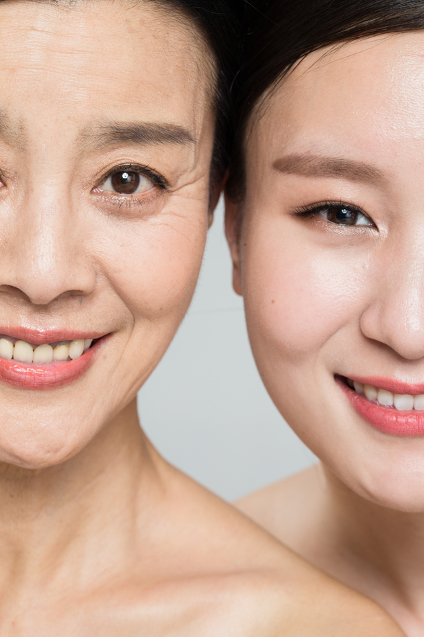 母女眼睛特写图片