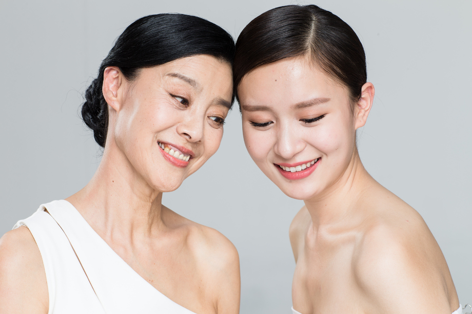 美丽优雅的母女照片 美丽优雅的母女照片