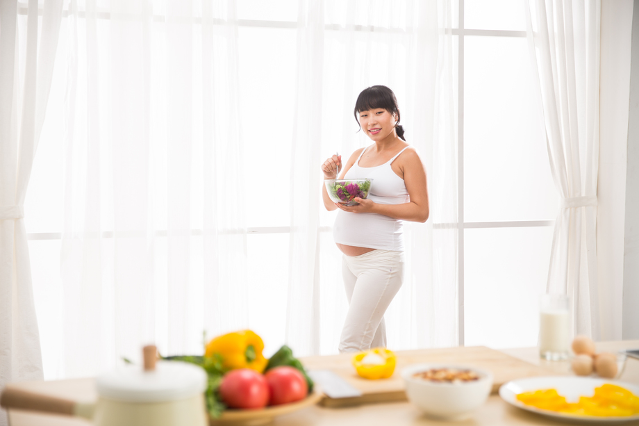 孕妇吃蔬菜沙拉 孕妇吃蔬菜沙拉