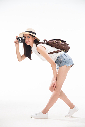 青年女人旅行照片