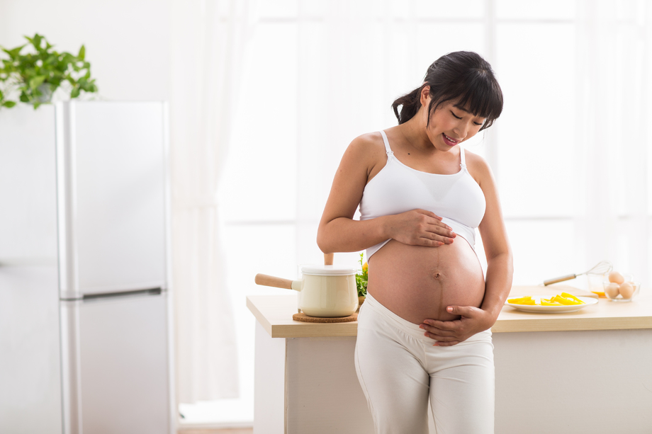 幸福的孕妇照片 幸福的孕妇照片
