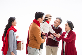 幸福家庭庆祝新年图片